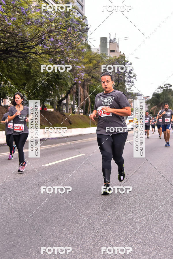 Buy your photos of the eventSantander Track & Field Run Series - Shopping Eldorado on Fotop