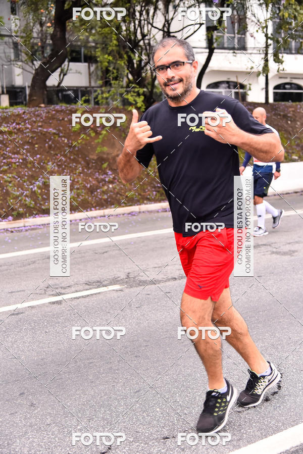 Buy your photos of the eventSantander Track & Field Run Series - Shopping Eldorado on Fotop