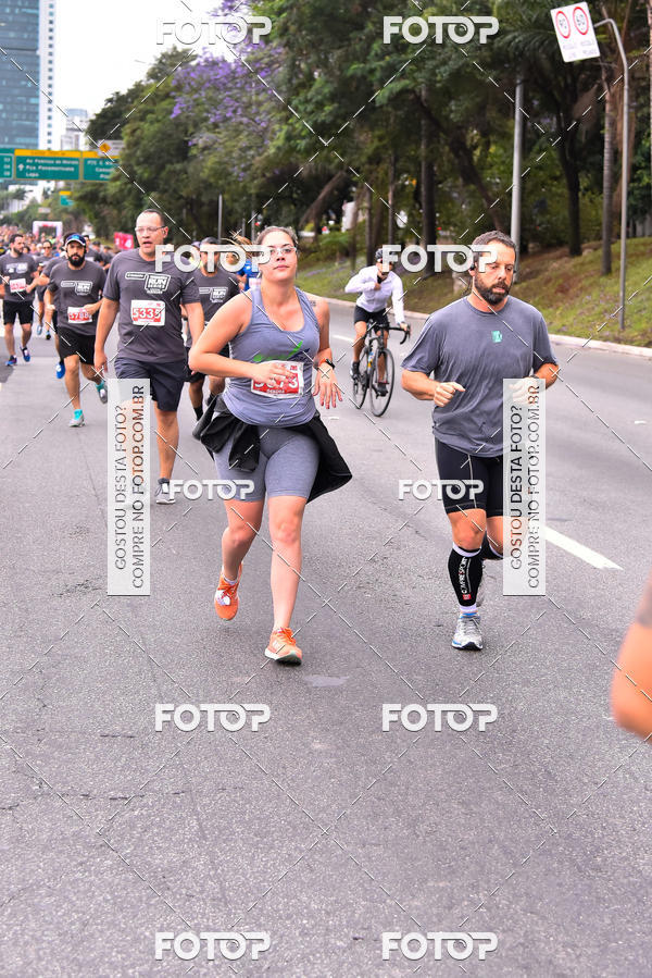 Buy your photos of the eventSantander Track & Field Run Series - Shopping Eldorado on Fotop
