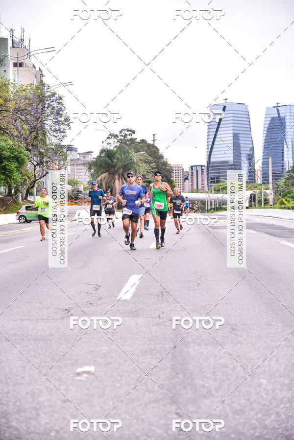 Buy your photos of the eventSantander Track & Field Run Series - Shopping Eldorado on Fotop