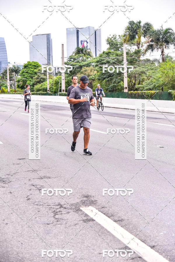 Buy your photos of the eventSantander Track & Field Run Series - Shopping Eldorado on Fotop