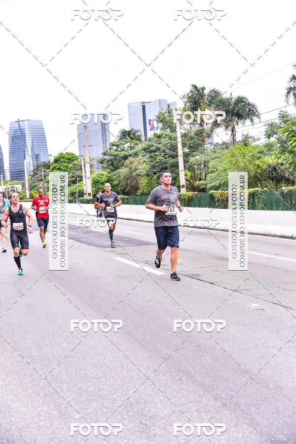 Buy your photos of the eventSantander Track & Field Run Series - Shopping Eldorado on Fotop