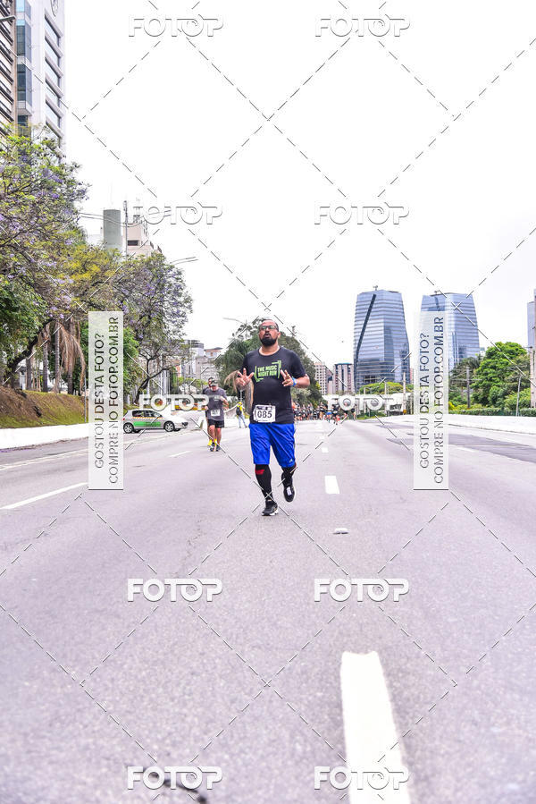Buy your photos of the eventSantander Track & Field Run Series - Shopping Eldorado on Fotop