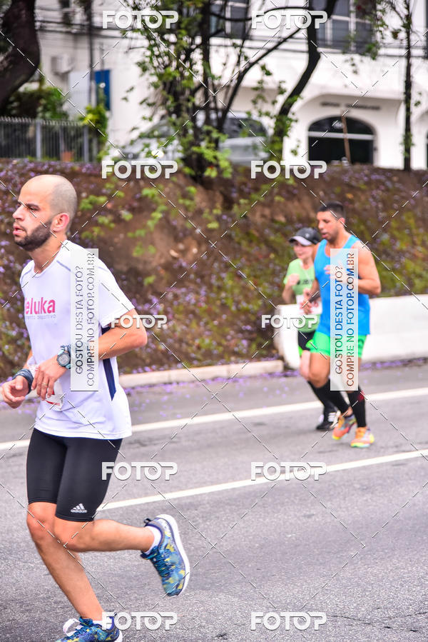 Buy your photos of the eventSantander Track & Field Run Series - Shopping Eldorado on Fotop