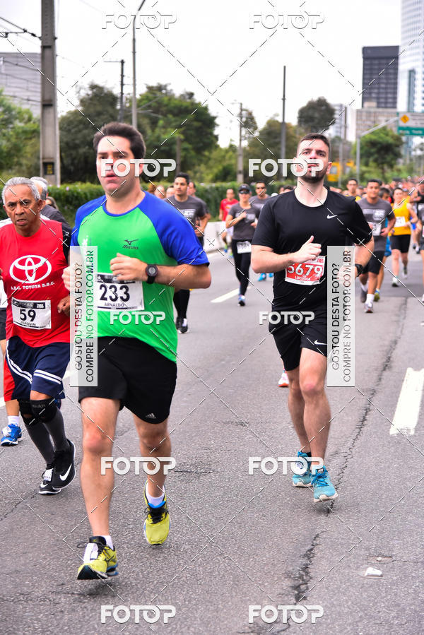 Buy your photos of the eventSantander Track & Field Run Series - Shopping Eldorado on Fotop