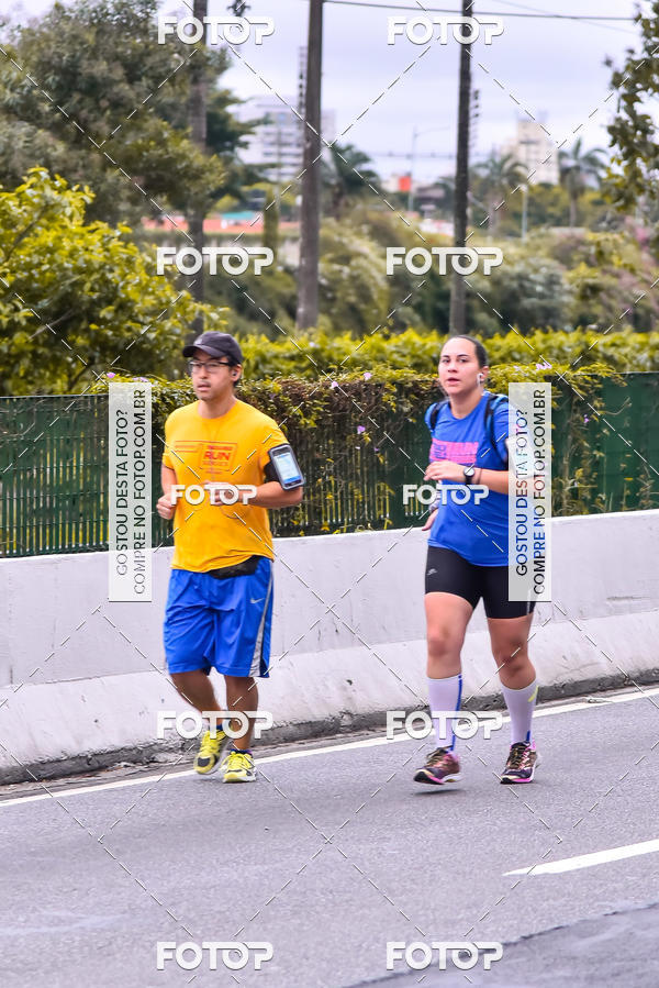 Buy your photos of the eventSantander Track & Field Run Series - Shopping Eldorado on Fotop
