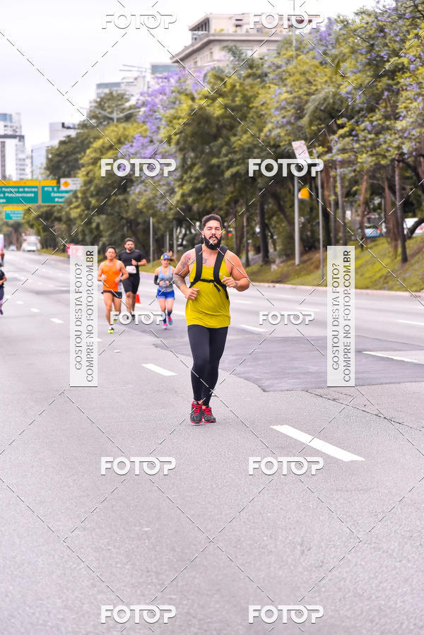 Buy your photos of the eventSantander Track & Field Run Series - Shopping Eldorado on Fotop