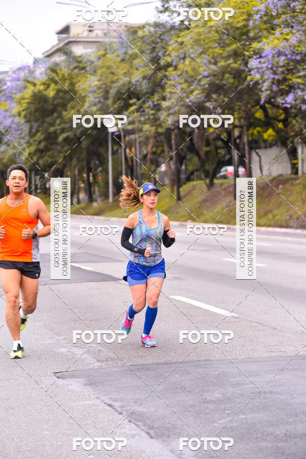 Buy your photos of the eventSantander Track & Field Run Series - Shopping Eldorado on Fotop