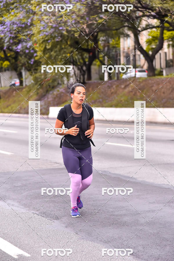 Buy your photos of the eventSantander Track & Field Run Series - Shopping Eldorado on Fotop