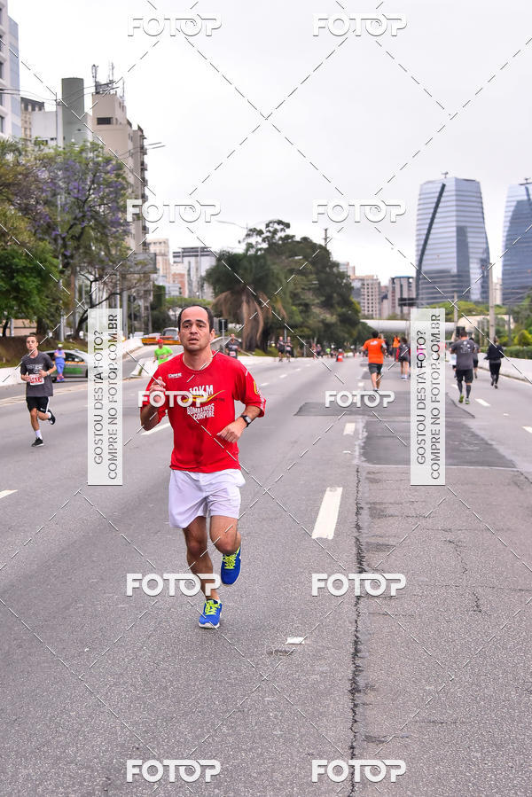 Buy your photos of the eventSantander Track & Field Run Series - Shopping Eldorado on Fotop