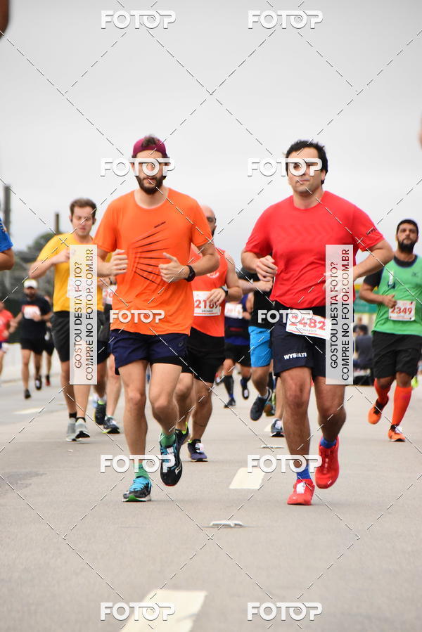 Buy your photos of the eventSantander Track & Field Run Series - Shopping Eldorado on Fotop