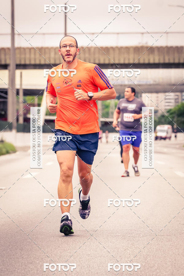 Buy your photos of the eventSantander Track & Field Run Series - Shopping Eldorado on Fotop