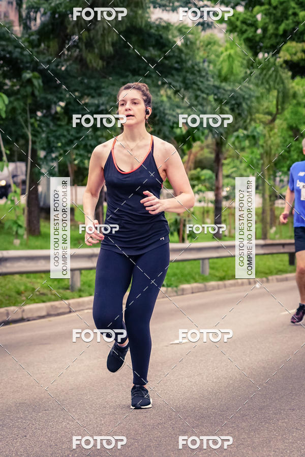 Buy your photos of the eventSantander Track & Field Run Series - Shopping Eldorado on Fotop
