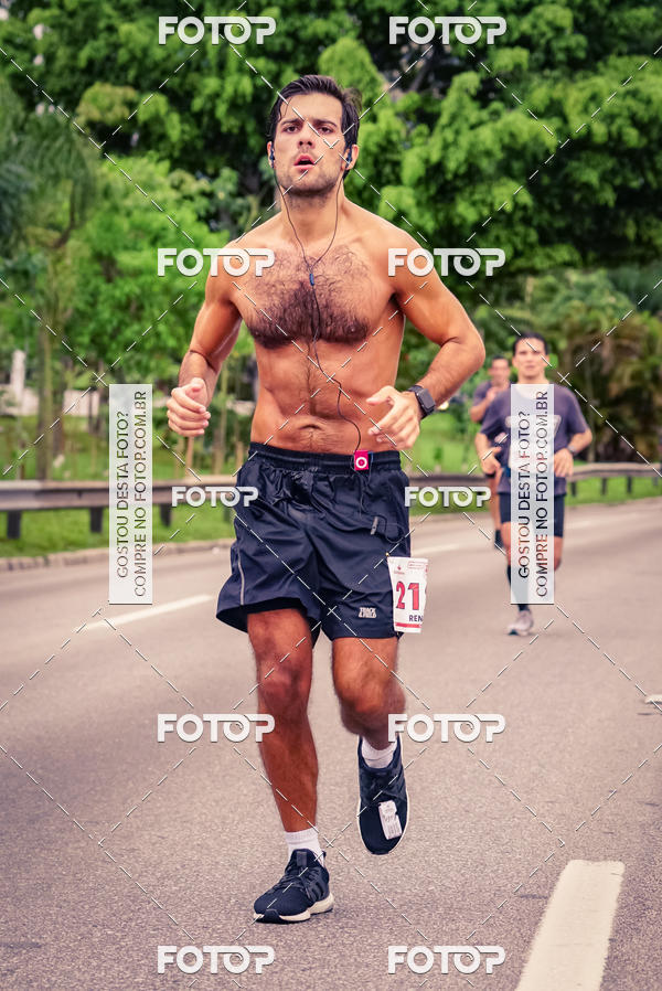 Buy your photos of the eventSantander Track & Field Run Series - Shopping Eldorado on Fotop