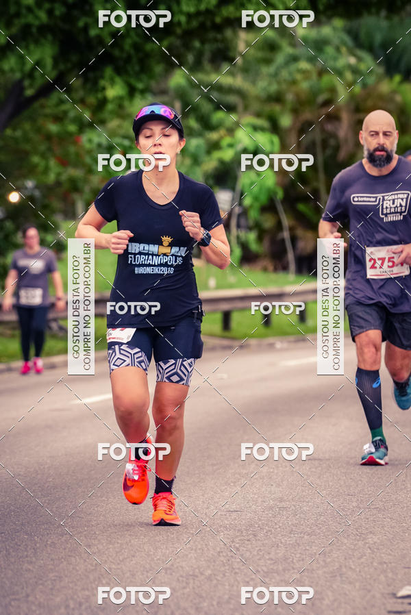 Buy your photos of the eventSantander Track & Field Run Series - Shopping Eldorado on Fotop