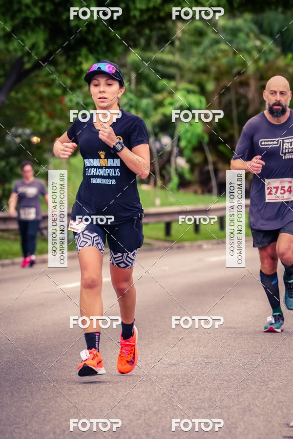 Buy your photos of the eventSantander Track & Field Run Series - Shopping Eldorado on Fotop