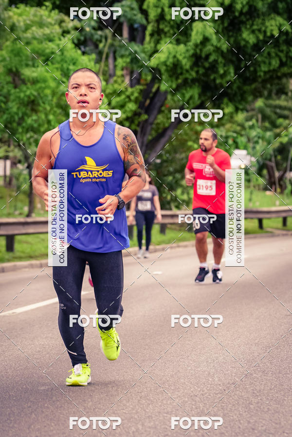 Buy your photos of the eventSantander Track & Field Run Series - Shopping Eldorado on Fotop
