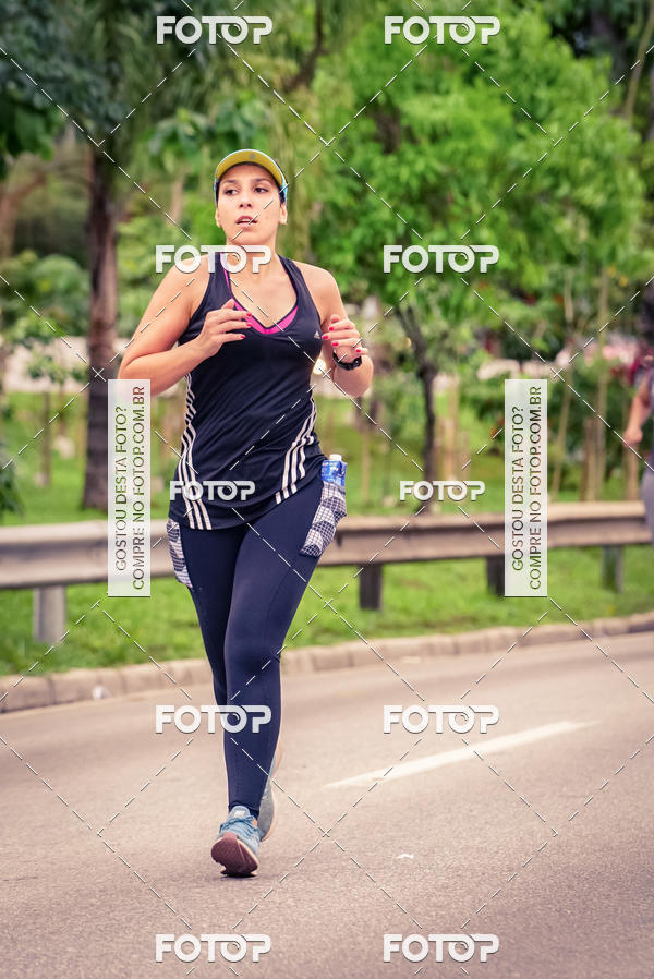 Buy your photos of the eventSantander Track & Field Run Series - Shopping Eldorado on Fotop