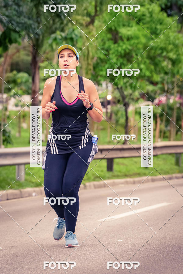 Buy your photos of the eventSantander Track & Field Run Series - Shopping Eldorado on Fotop