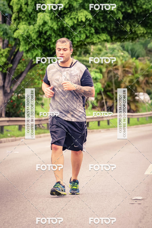 Buy your photos of the eventSantander Track & Field Run Series - Shopping Eldorado on Fotop