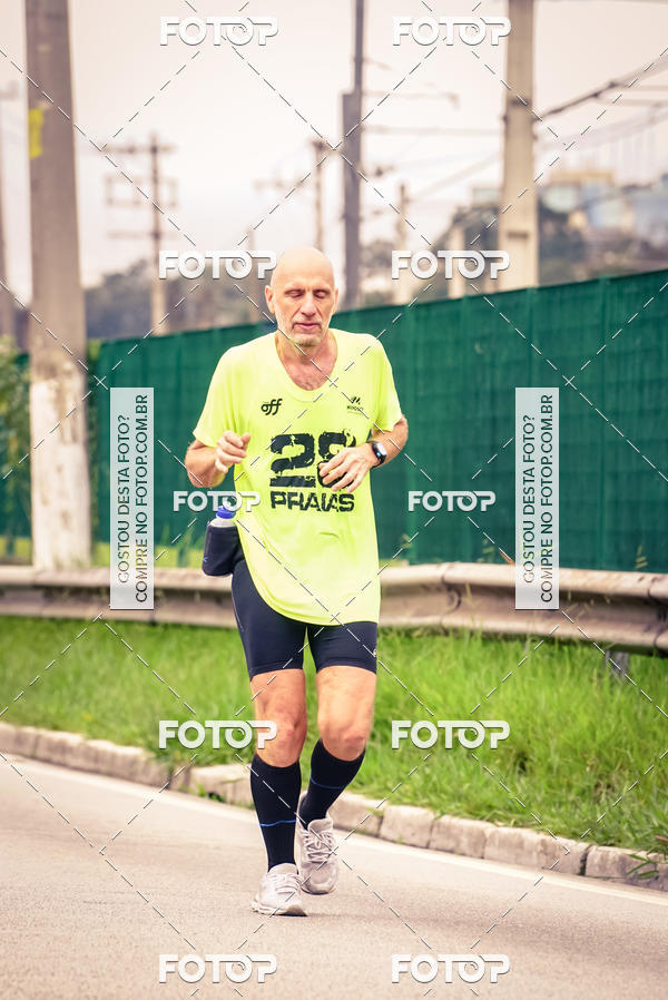 Buy your photos of the eventSantander Track & Field Run Series - Shopping Eldorado on Fotop