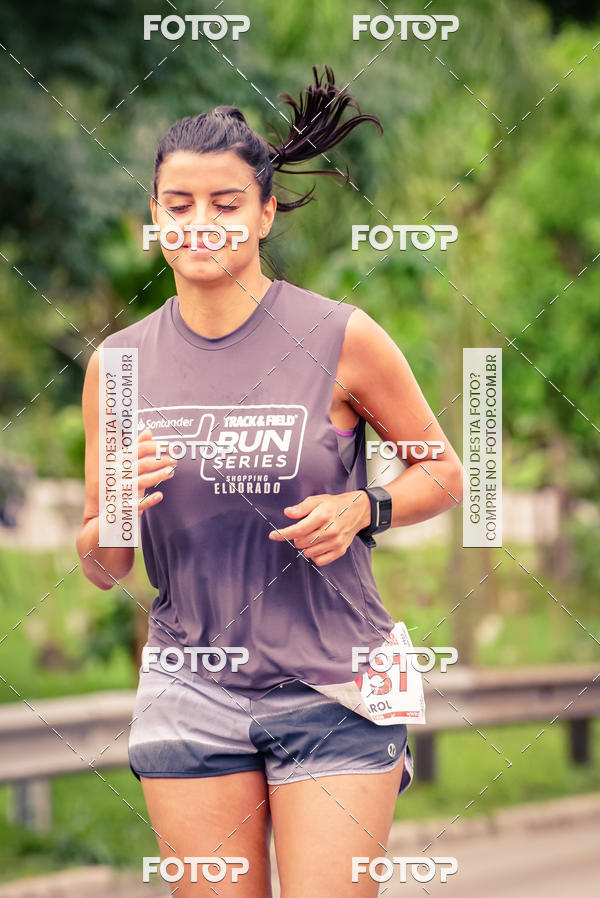 Buy your photos of the eventSantander Track & Field Run Series - Shopping Eldorado on Fotop