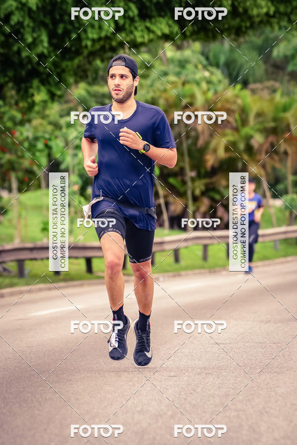 Buy your photos of the eventSantander Track & Field Run Series - Shopping Eldorado on Fotop