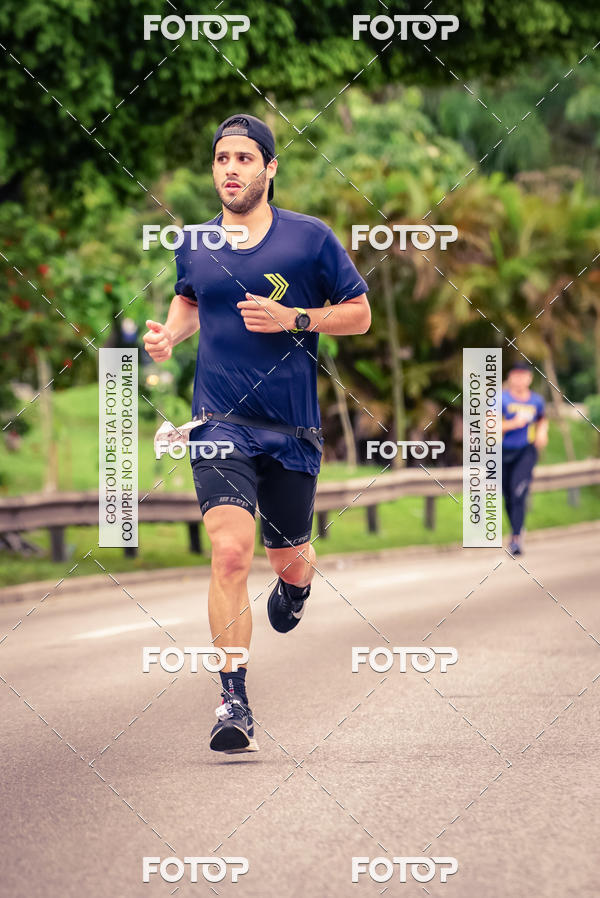Buy your photos of the eventSantander Track & Field Run Series - Shopping Eldorado on Fotop