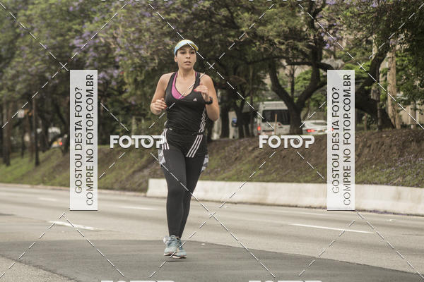Buy your photos of the eventSantander Track & Field Run Series - Shopping Eldorado on Fotop