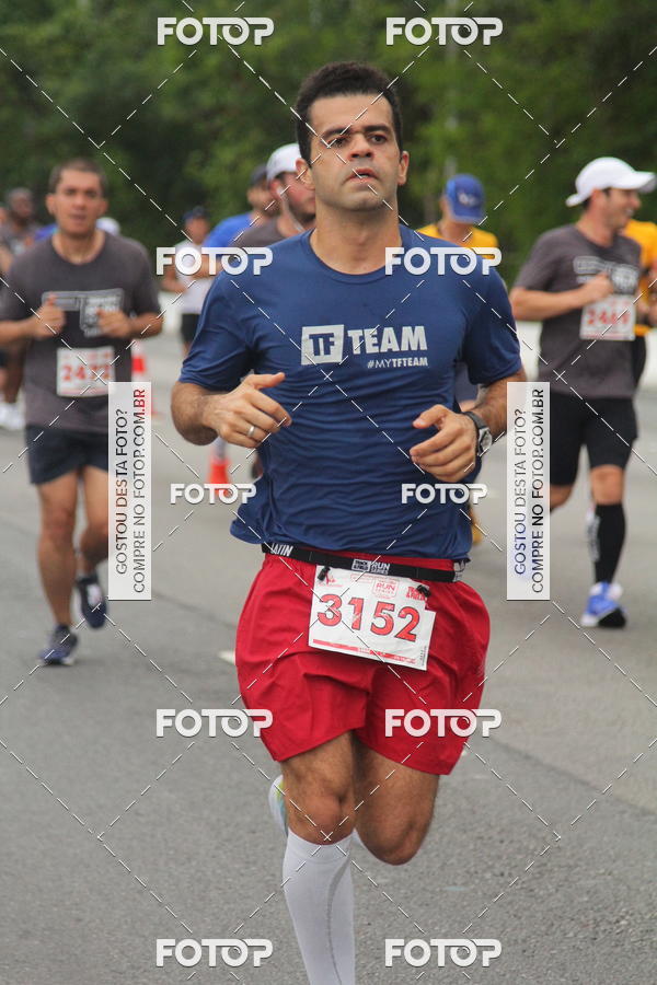 Buy your photos of the eventSantander Track & Field Run Series - Shopping Eldorado on Fotop