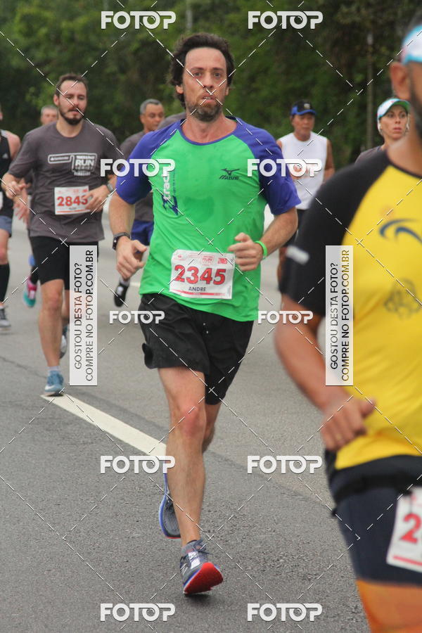 Buy your photos of the eventSantander Track & Field Run Series - Shopping Eldorado on Fotop