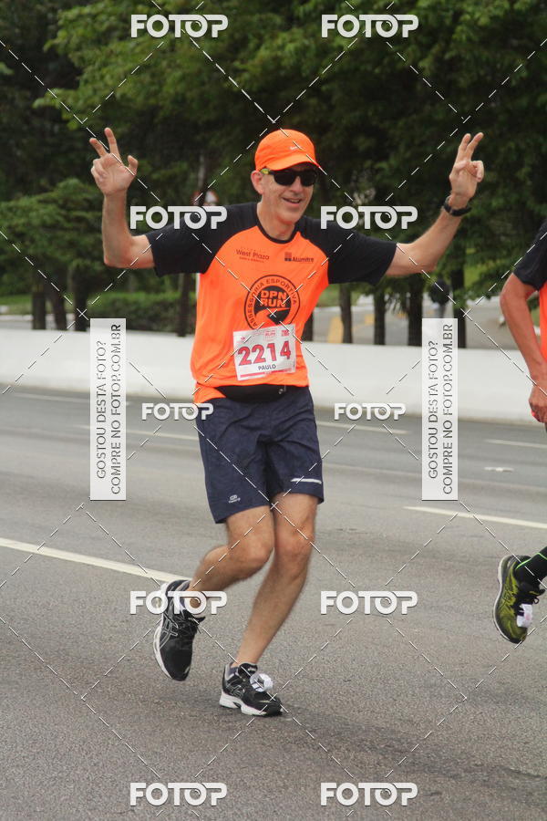 Buy your photos of the eventSantander Track & Field Run Series - Shopping Eldorado on Fotop