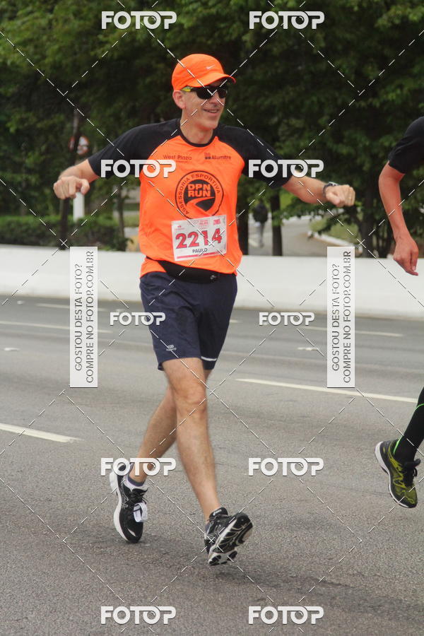 Buy your photos of the eventSantander Track & Field Run Series - Shopping Eldorado on Fotop