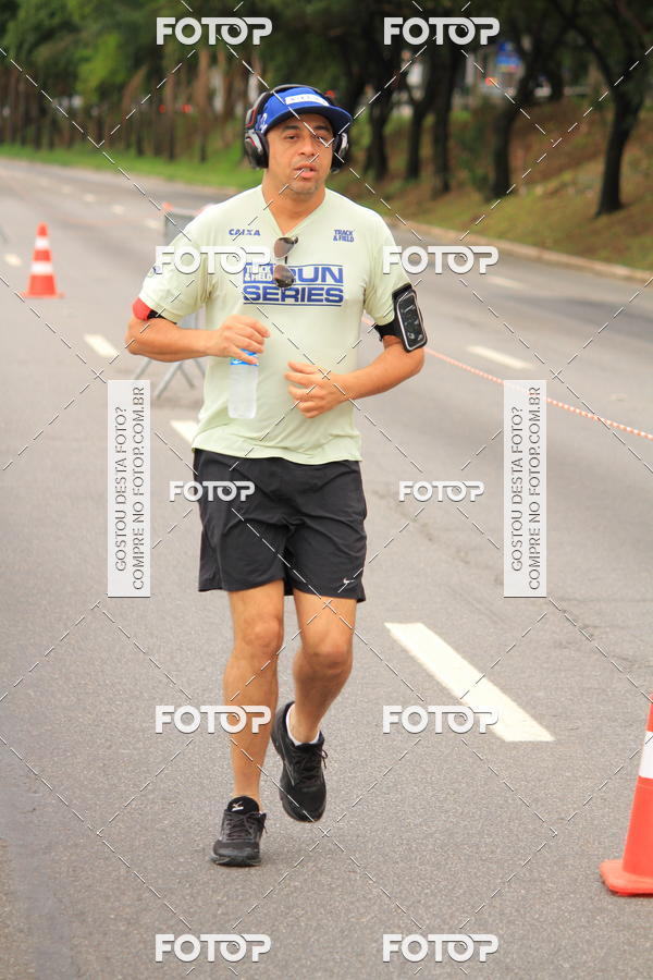 Buy your photos of the eventSantander Track & Field Run Series - Shopping Eldorado on Fotop