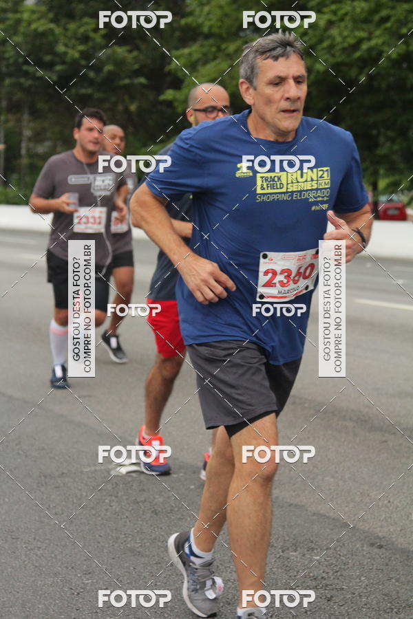 Buy your photos of the eventSantander Track & Field Run Series - Shopping Eldorado on Fotop