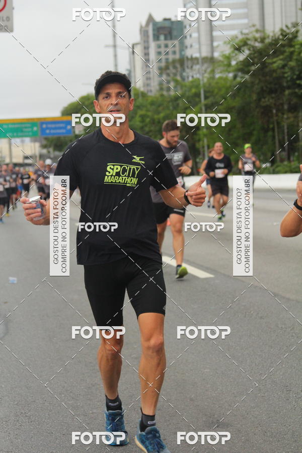 Buy your photos of the eventSantander Track & Field Run Series - Shopping Eldorado on Fotop