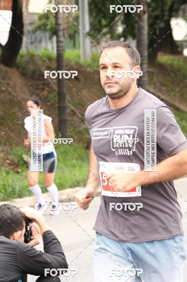 Buy your photos of the eventSantander Track & Field Run Series - Shopping Eldorado on Fotop