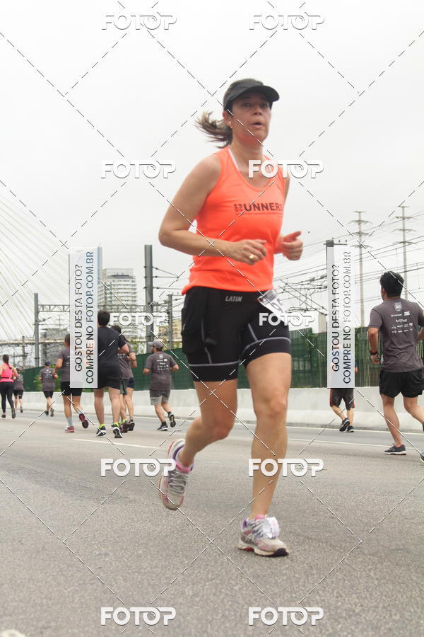 Buy your photos of the eventSantander Track & Field Run Series - Shopping Eldorado on Fotop