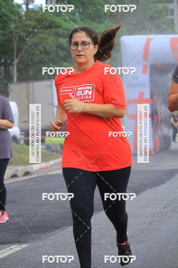 Buy your photos of the eventSantander Track & Field Run Series - Shopping Eldorado on Fotop