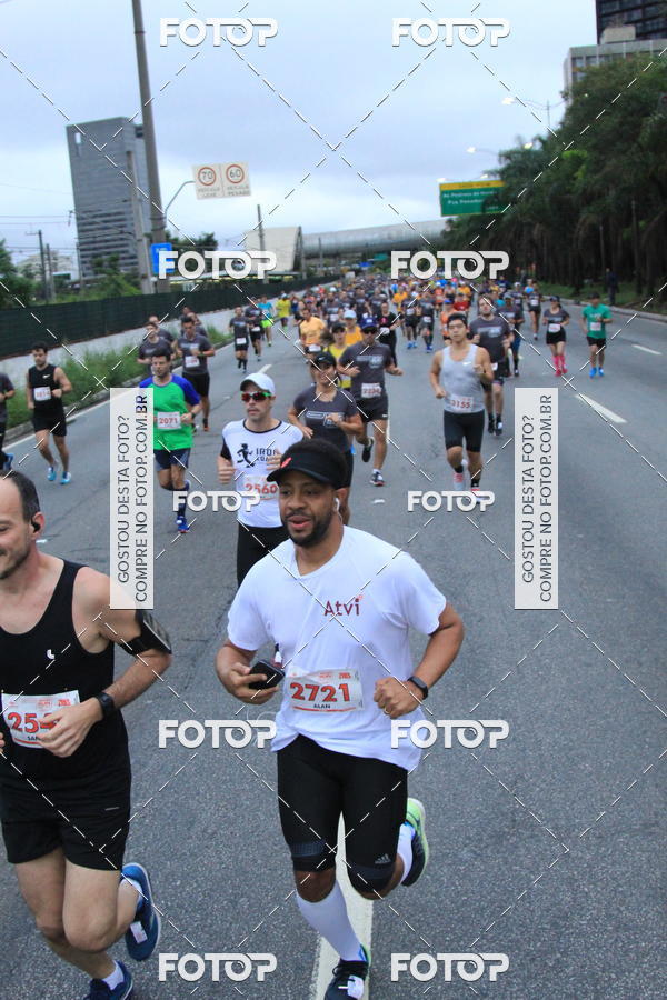 Buy your photos of the eventSantander Track & Field Run Series - Shopping Eldorado on Fotop
