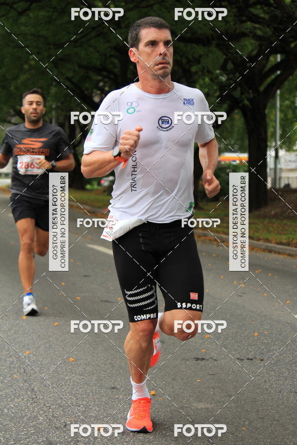 Buy your photos of the eventSantander Track & Field Run Series - Shopping Eldorado on Fotop