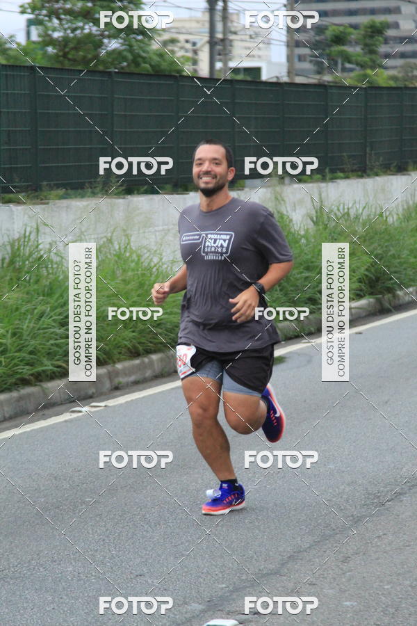 Buy your photos of the eventSantander Track & Field Run Series - Shopping Eldorado on Fotop