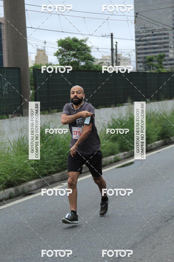 Buy your photos of the eventSantander Track & Field Run Series - Shopping Eldorado on Fotop