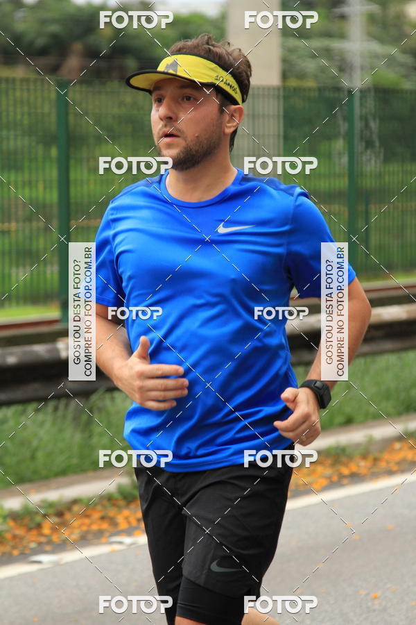 Buy your photos of the eventSantander Track & Field Run Series - Shopping Eldorado on Fotop