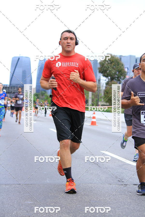 Buy your photos of the eventSantander Track & Field Run Series - Shopping Eldorado on Fotop