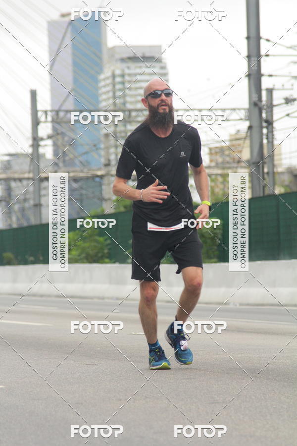 Buy your photos of the eventSantander Track & Field Run Series - Shopping Eldorado on Fotop