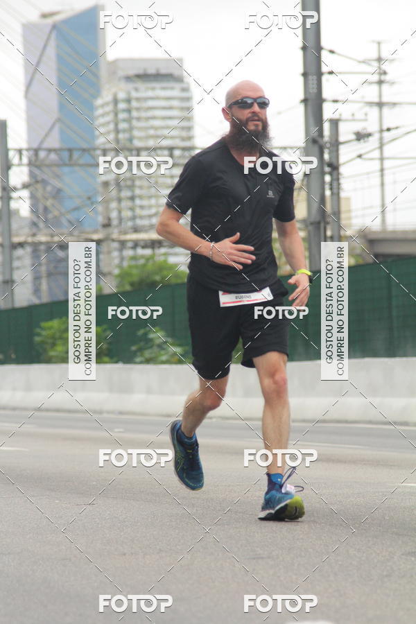 Buy your photos of the eventSantander Track & Field Run Series - Shopping Eldorado on Fotop