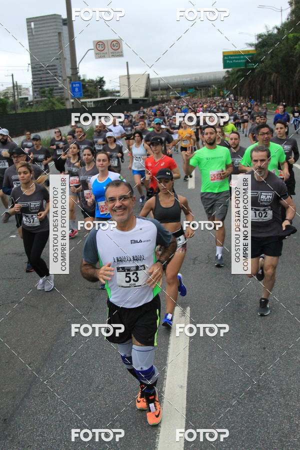 Buy your photos of the eventSantander Track & Field Run Series - Shopping Eldorado on Fotop