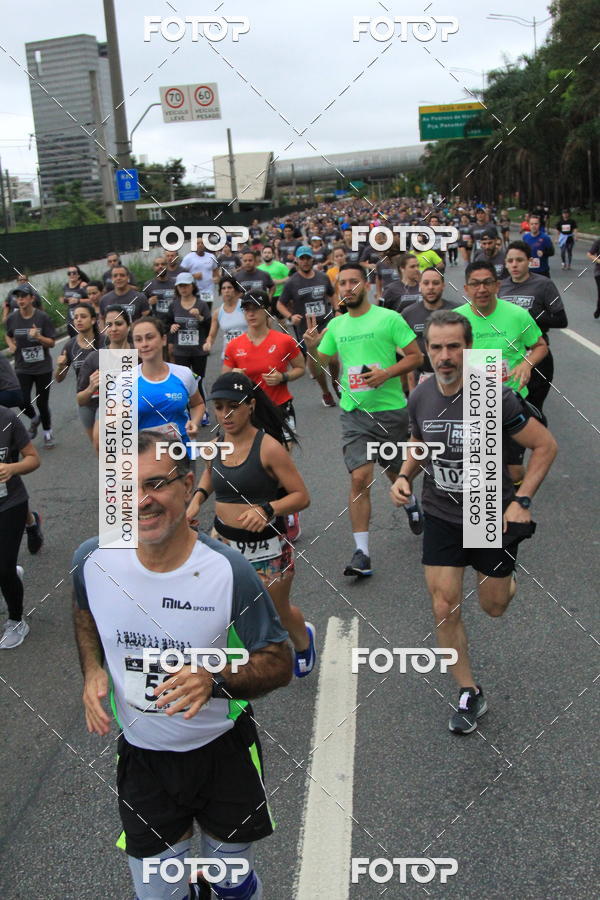Buy your photos of the eventSantander Track & Field Run Series - Shopping Eldorado on Fotop