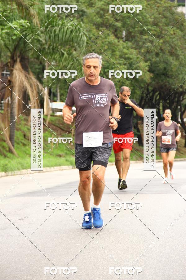 Buy your photos of the eventSantander Track & Field Run Series - Shopping Eldorado on Fotop